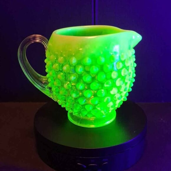 Fenton Yellow Uranium Topaz Opalescent Hobnail Squat Pitcher - Picture 6 of 6